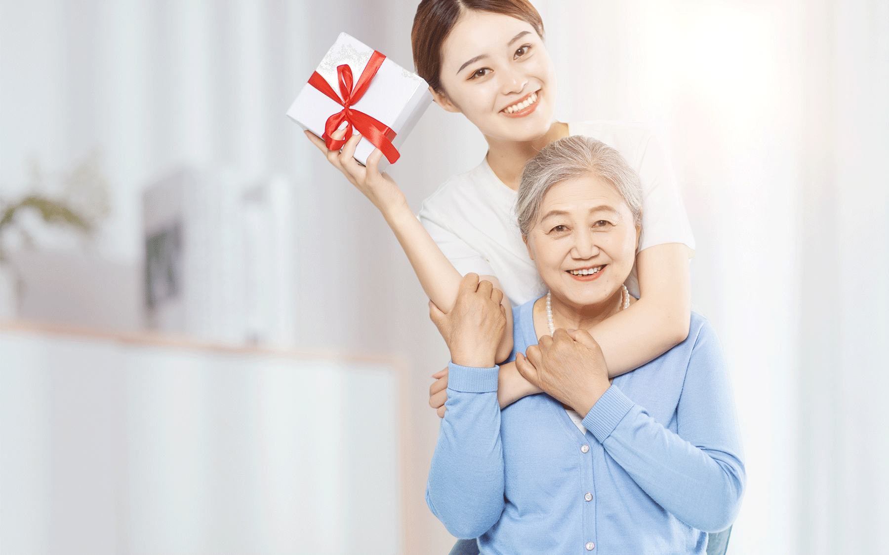 1764295678177885.gif 千库网_关爱老人合成无母女合成无摄影图配图_摄影图编号250097.gif